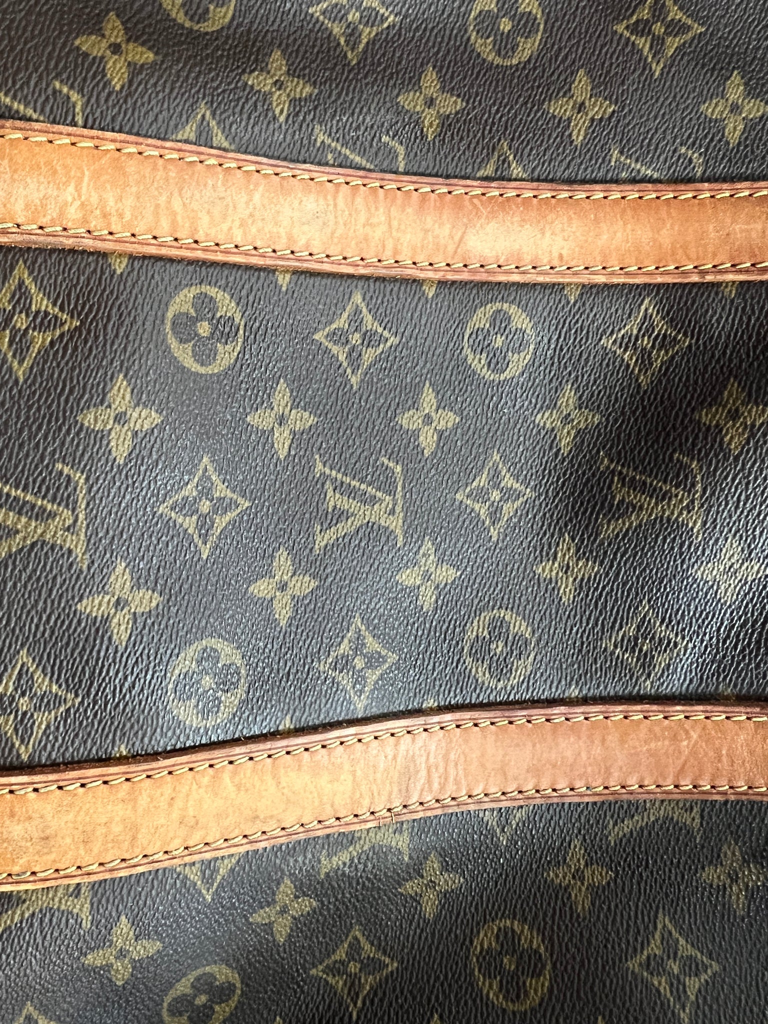 Louis Vuitton Keepall Travel bag 355668