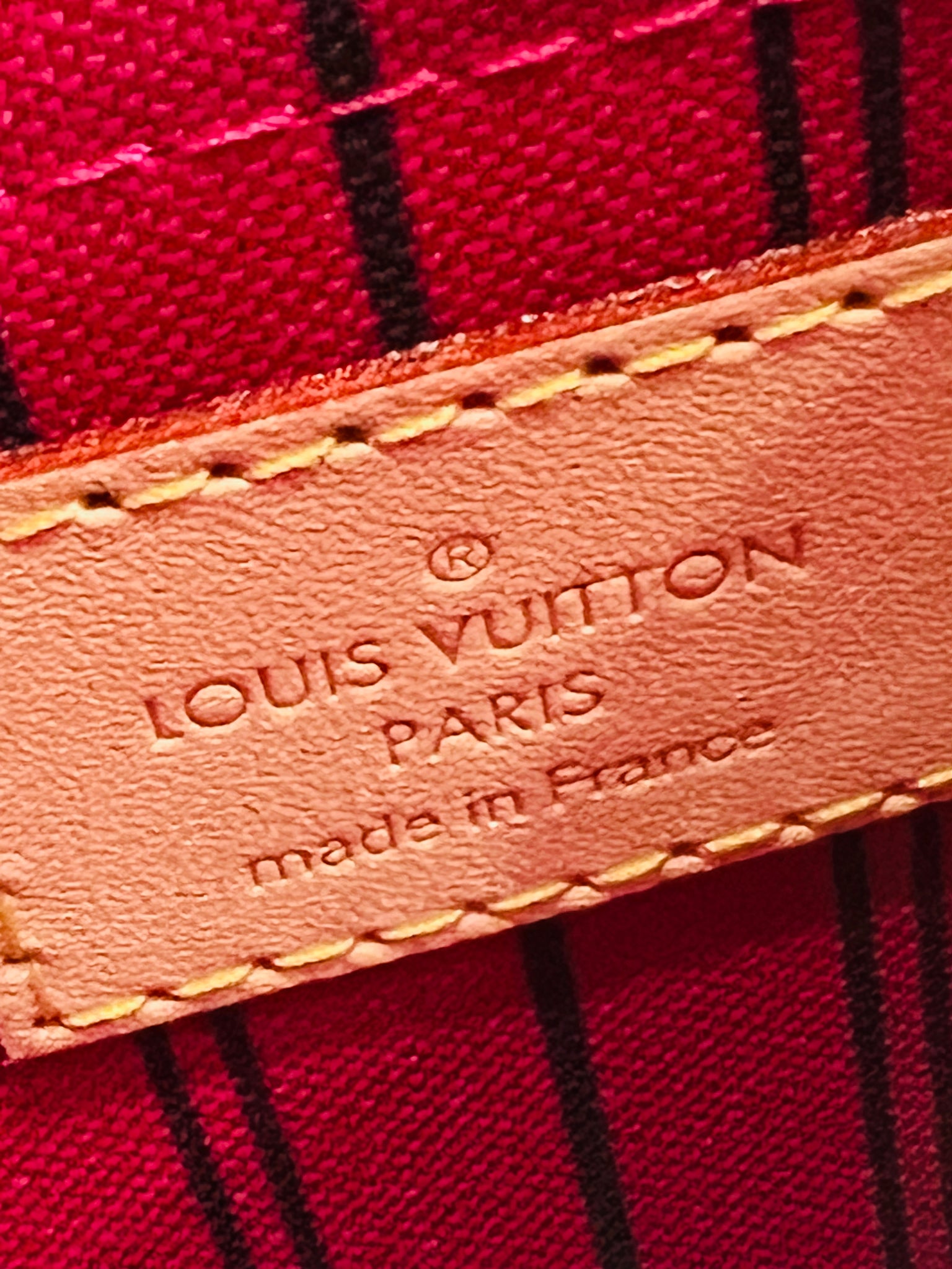 Louis Vuitton - Damier Ebene Neverfull Pouch PM