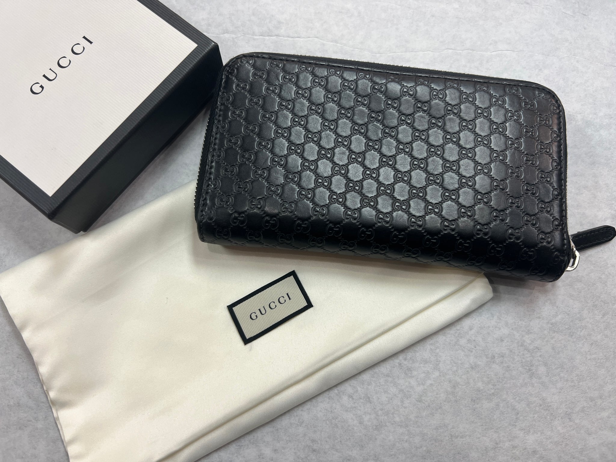 Long wallet with Interlocking G in black Supreme