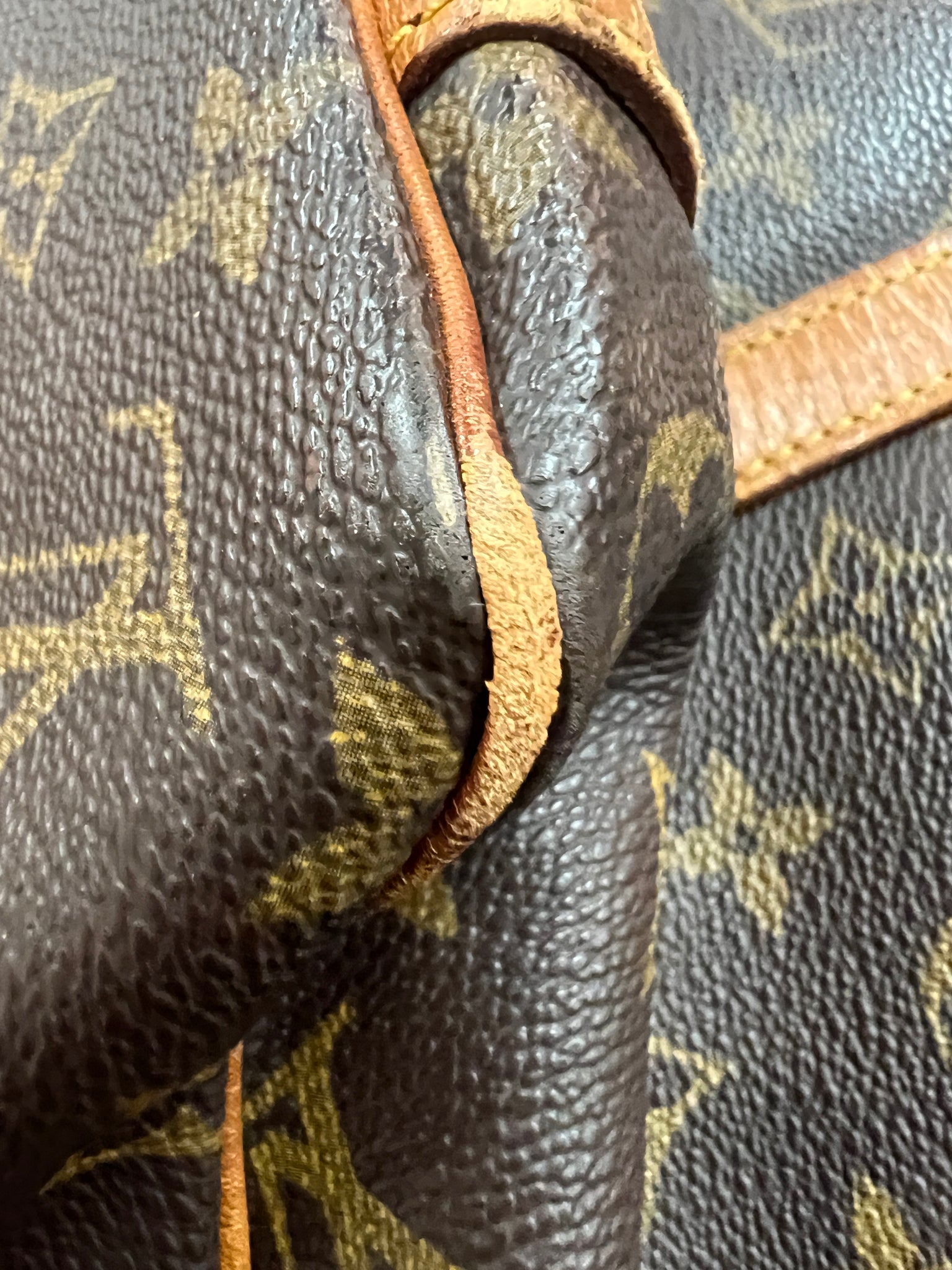 Real Deal Collection - Classic Louis Vuitton Sac Shopping Totelet's go  shopping!! #realdealcollection #downtownsantafe #shopsmallbusiness  #springbreak #shopconsignment #vintagebags #louisvuitton